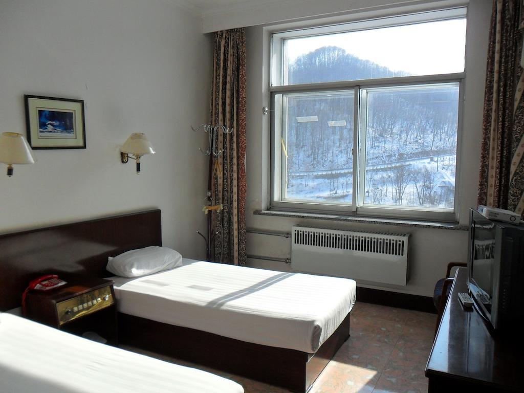 Yabuli Xintong Hotel Shangzhi Zimmer foto