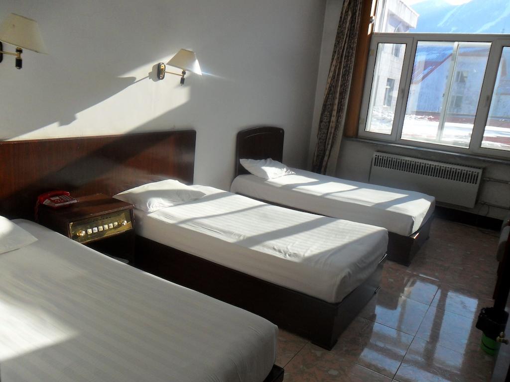 Yabuli Xintong Hotel Shangzhi Zimmer foto